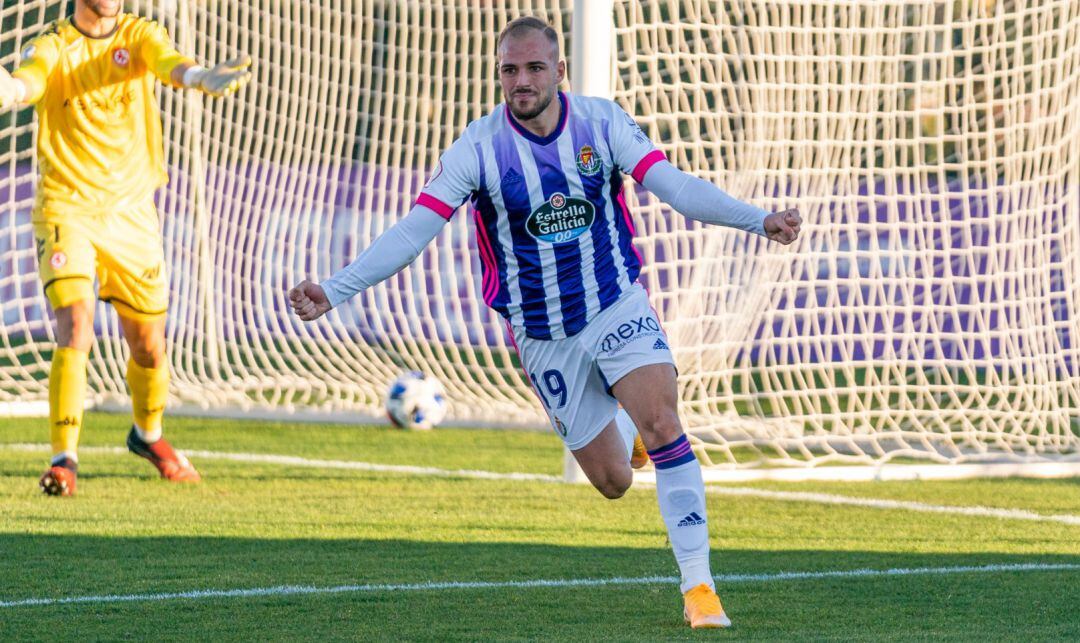 Sergio Benito celebrando su gol