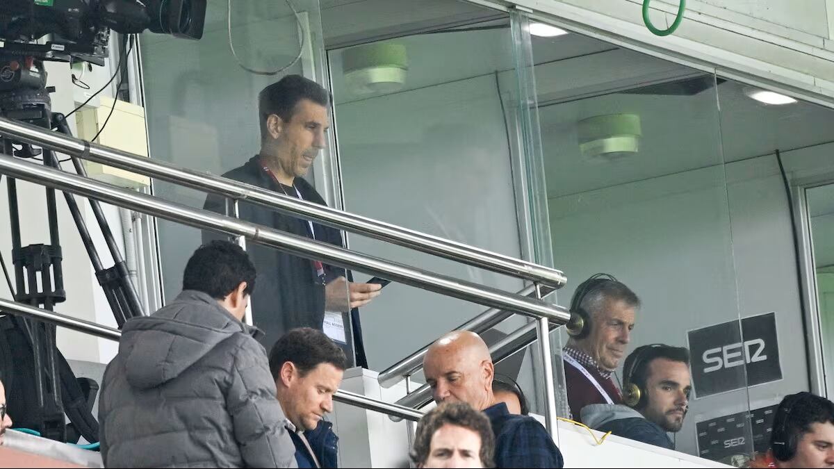 Bob Voulgaris no pierde detalle de un Castellón que apunta muy alto.