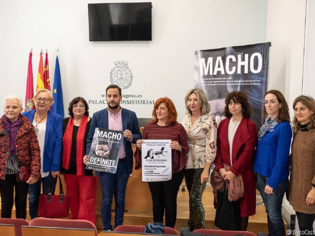 Manifestación por el Día Internacional para la Eliminación de la Violencia hacia las Mujeres