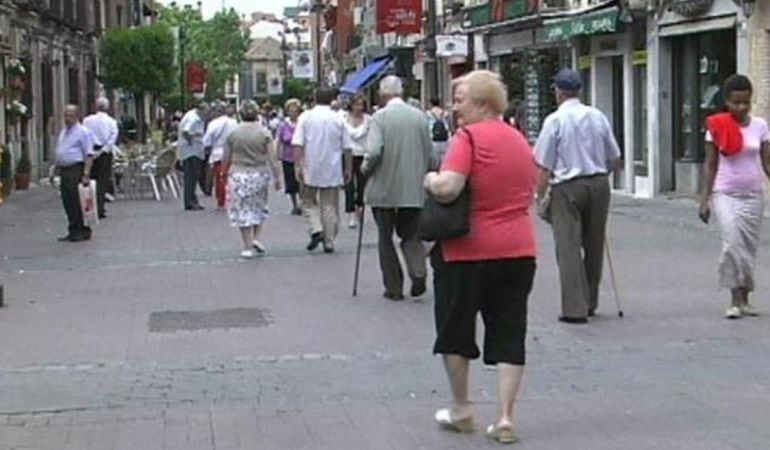 La zona peatonal de la calle Madrid es una de las más transitadas y comerciales de la ciudad.