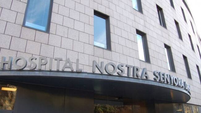 Hi ha 12 persones a planta i 11 més a l'UCI, 7 de les quals amb ventilació mecànica