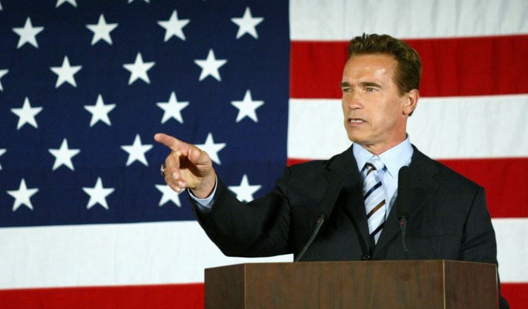 Arnold El actor Arnold Schwarzenegger durante un mitin como gobernador de California.