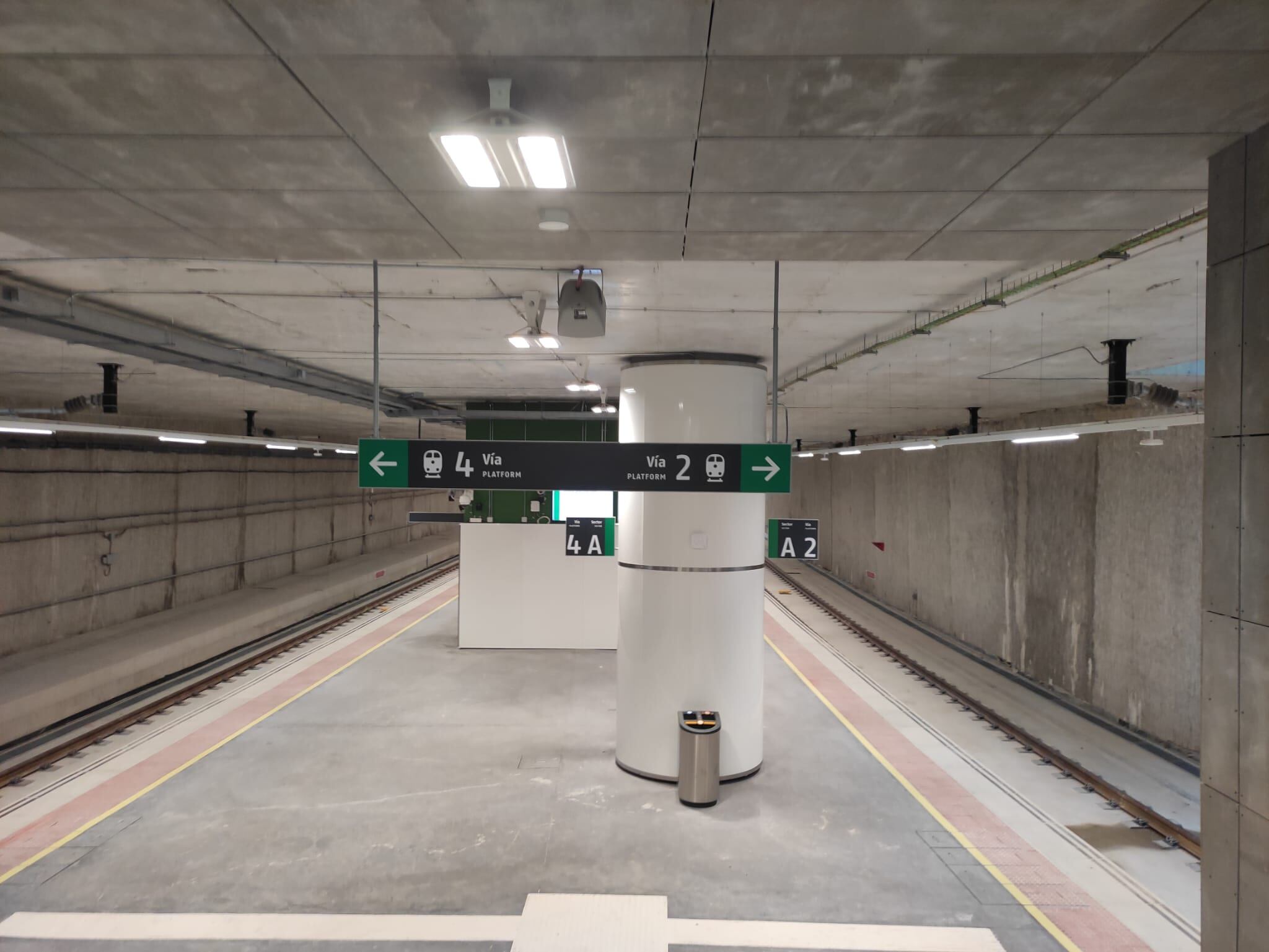 Andenes subterráneos de la futura estación del AVE de Murcia