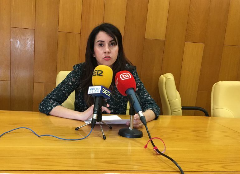 Alba García, edil de servicios sociales