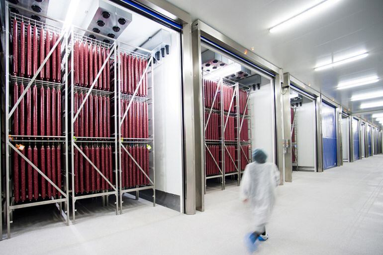 Una nau d'embotits Monter