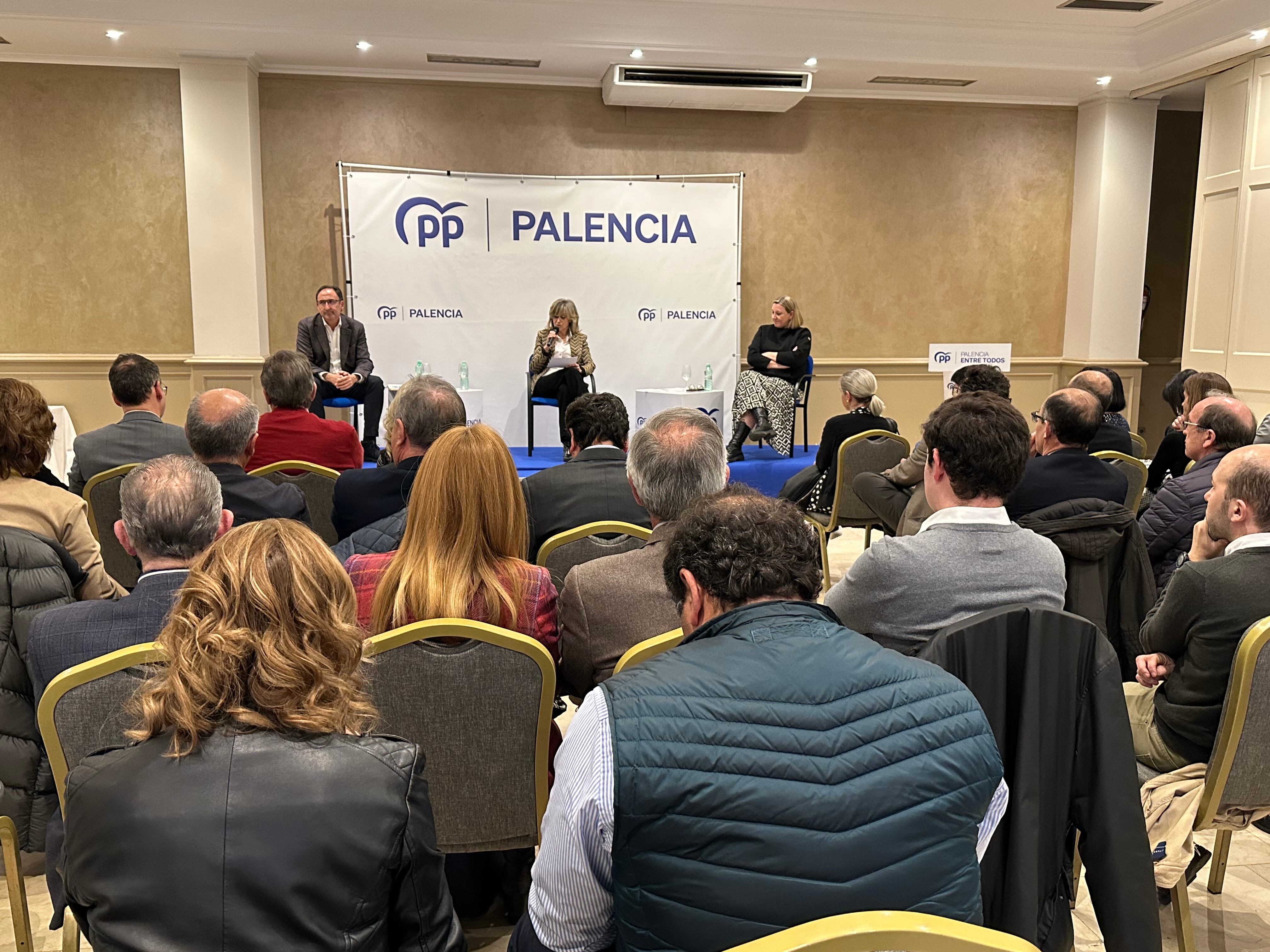 Encuentro del PPCyL con colectivos y entidades del tercer sector