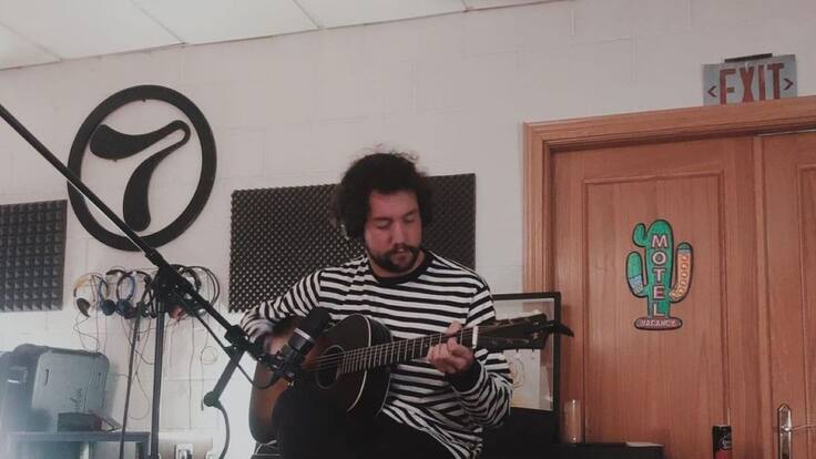 El fenómeno Taburete se implica en las nuevas canciones del berciano Pravlenha