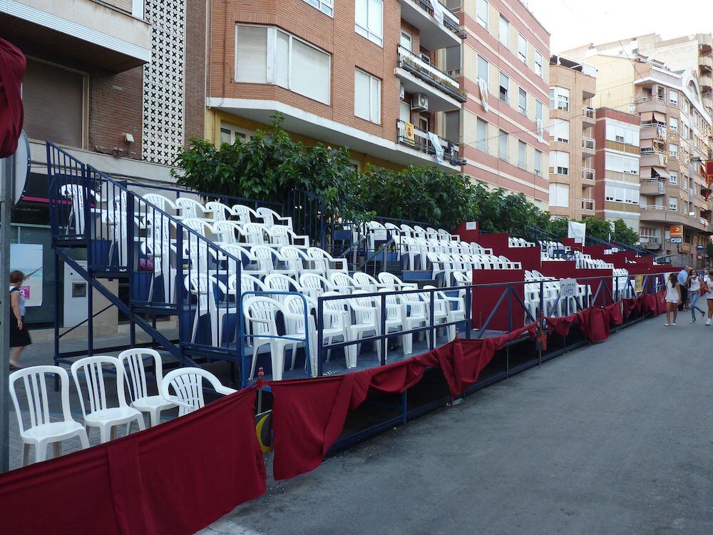 Tribunas de fiestas en Villena