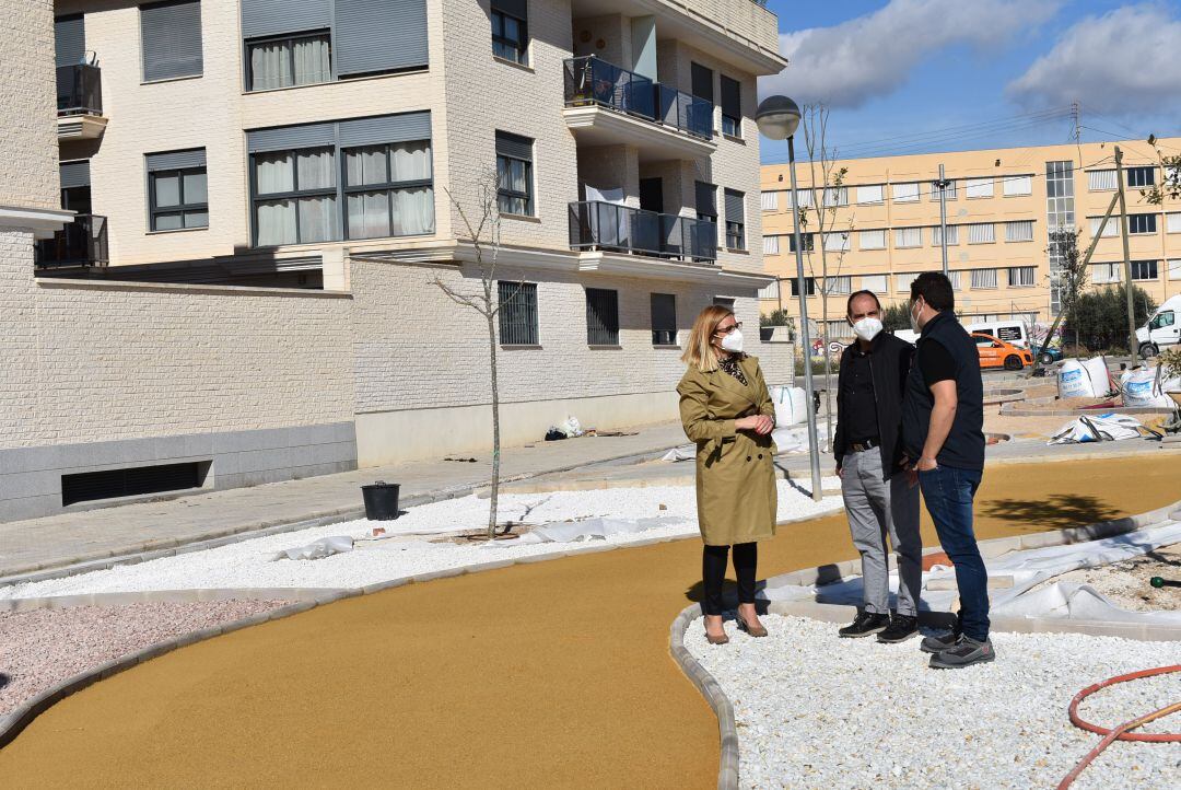 Actuación en la zona verde de la calle El Portal Petrer 