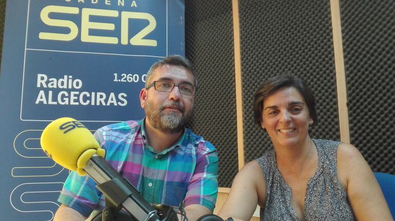 Emmanuel Guerra y Mari Ángles del Valle durante la entrevista para hablar de Lanzaderas de Empleo y Emprendimiento.