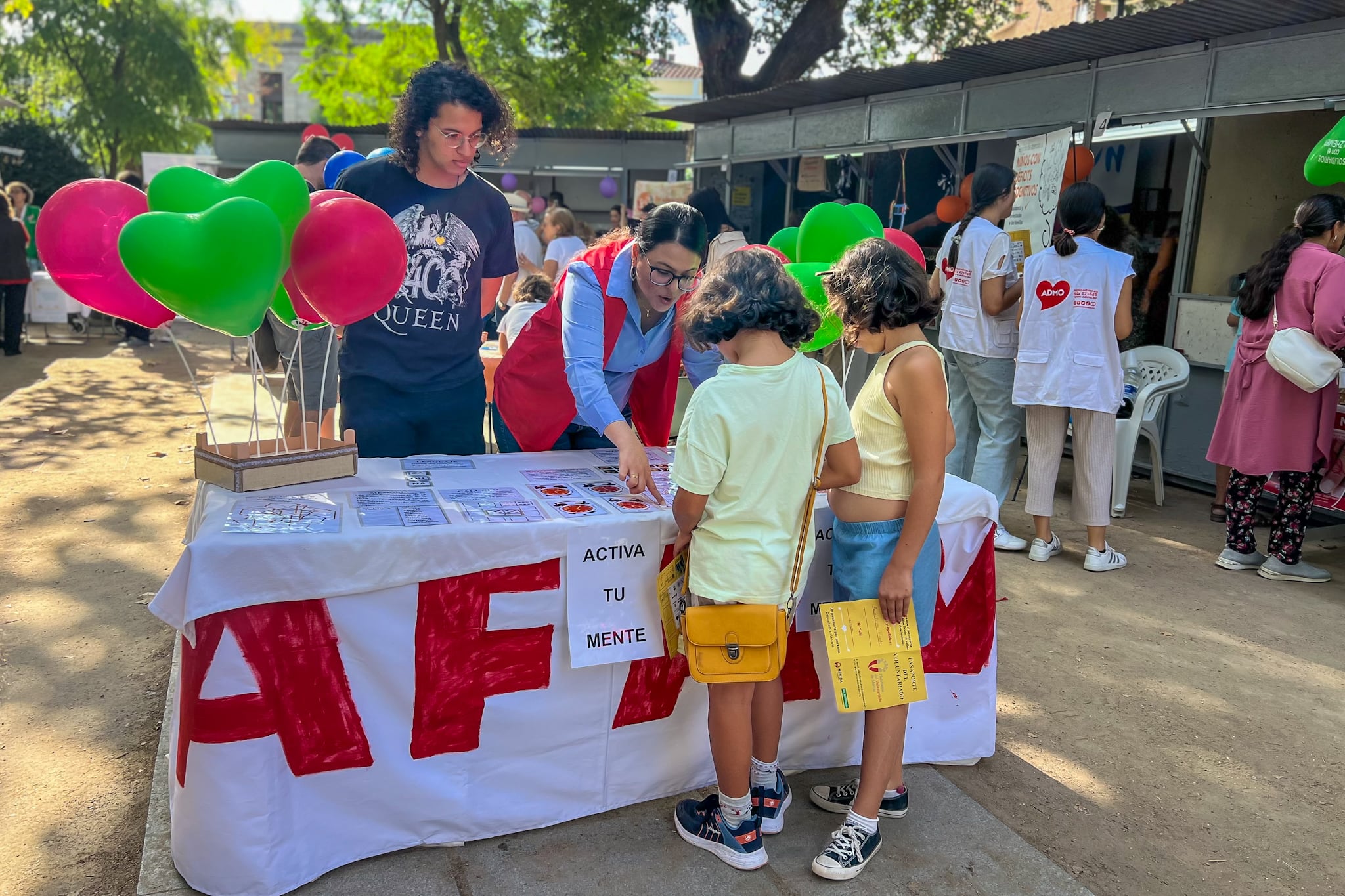 Taller de memoria de Alzheimer Mérida en el XI Encuentro Solidario de la Plataforma del Voluntariado./Ayto de Mérida