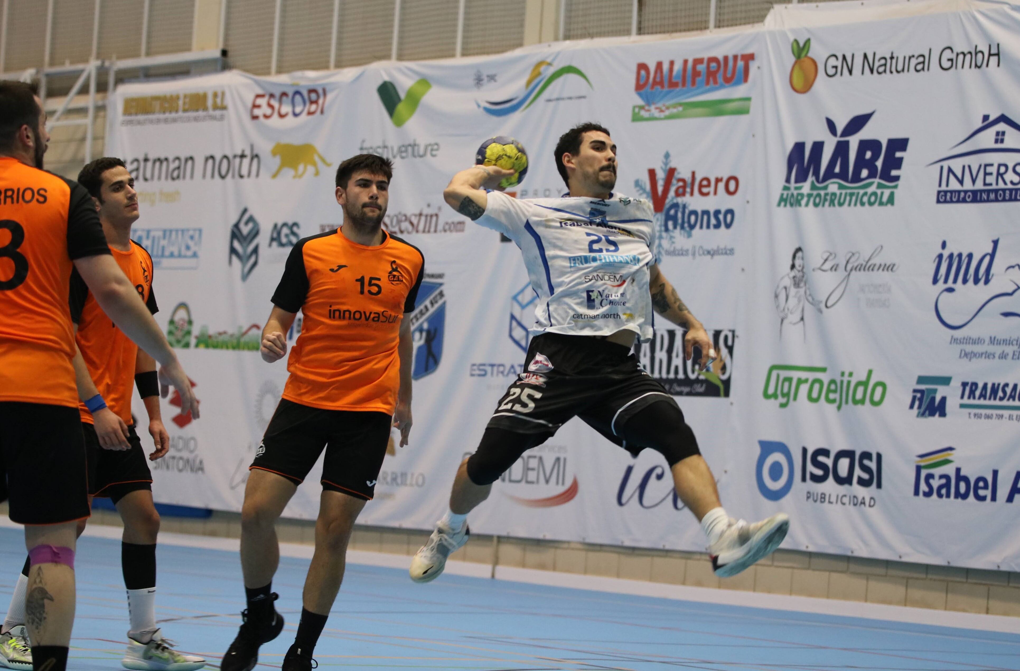 El CBM Cantera Sur Bahía de Almería se desempolva y bate a GAB Jaén.