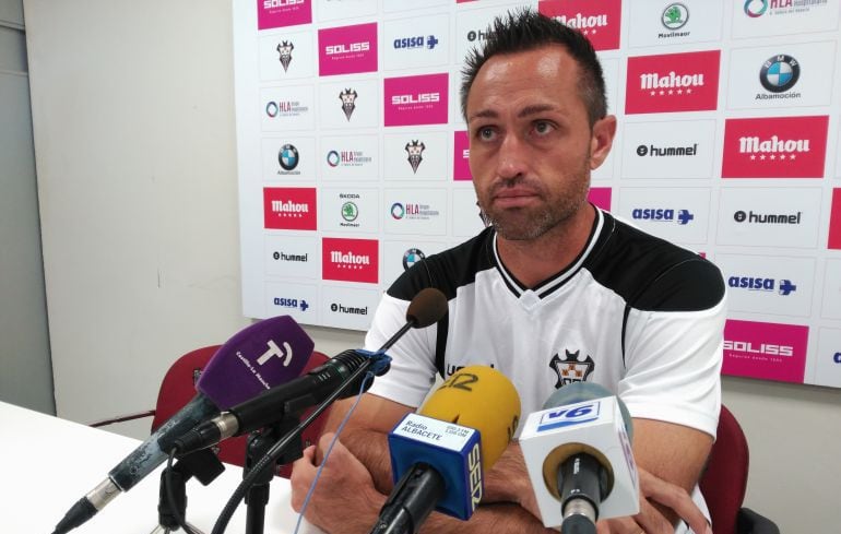 José Manuel Aira, entrenador del Alba, ha hablado este jueves en rueda de prensa