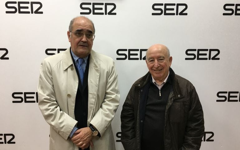 Juan Ramón Calero y Antonio Bódalo tras participar en la Tertulia de Sabios de Hoy por hoy.