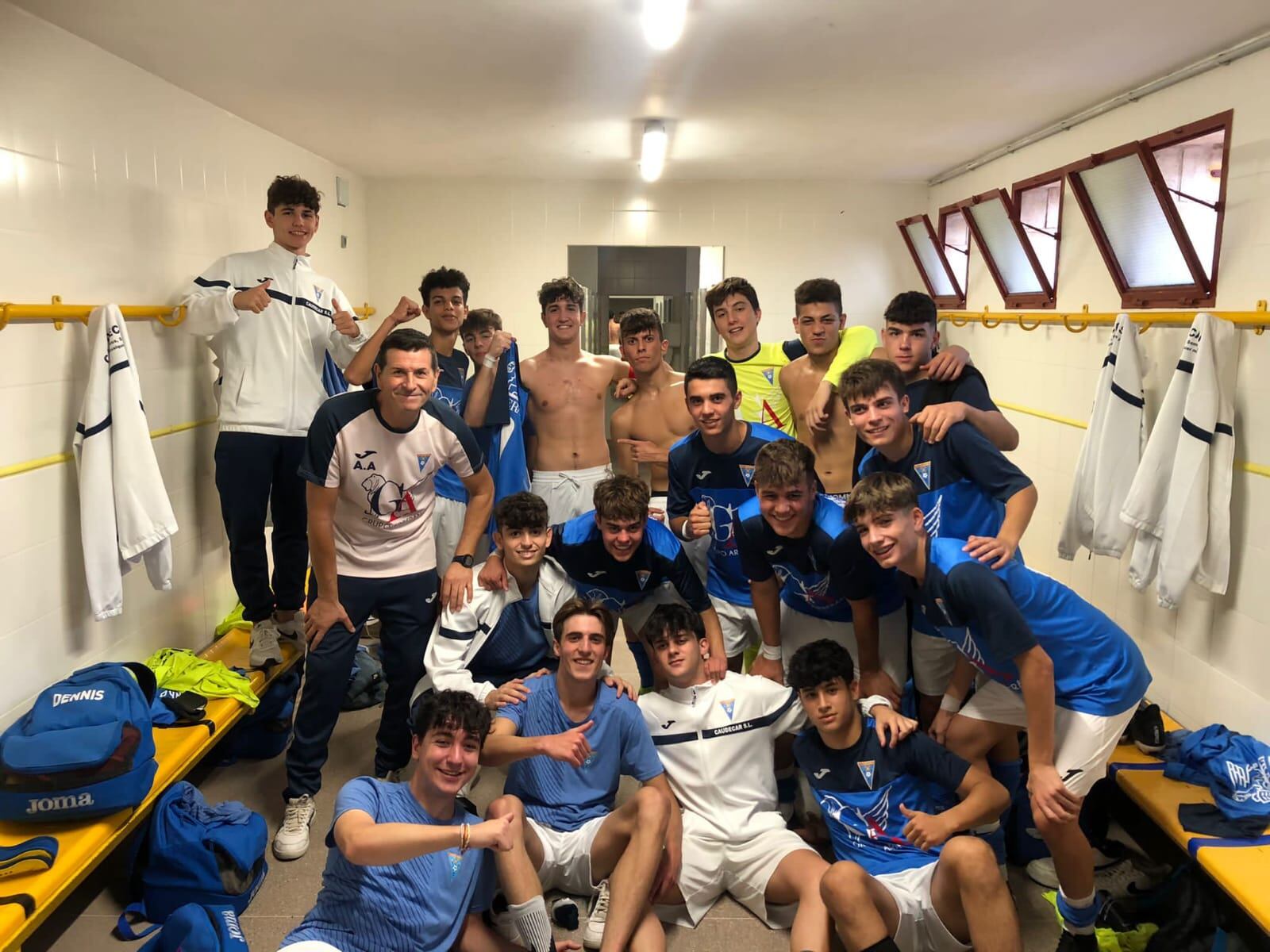 El juvenil celebra otra victoria por goleada