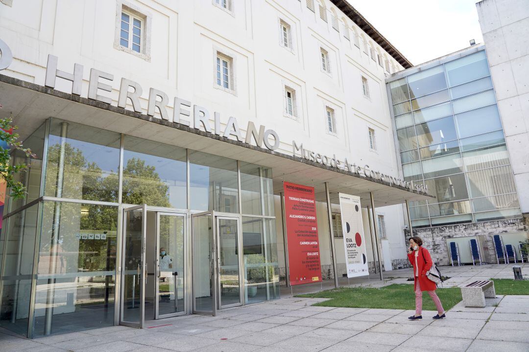 Entrada del Museo Patio Herreriano