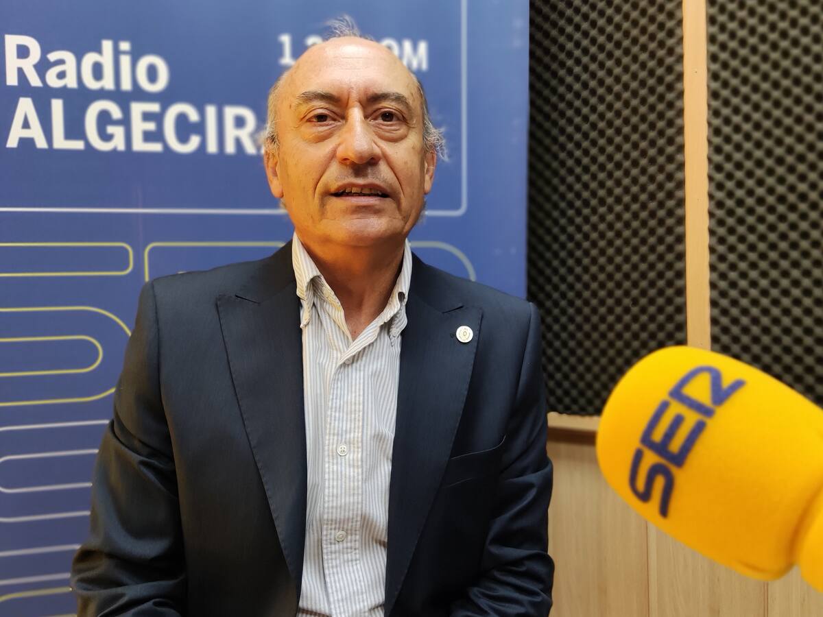 Manuel Tapia presenta esta tarde la octava entrega de sus "Historias de Algeciras"