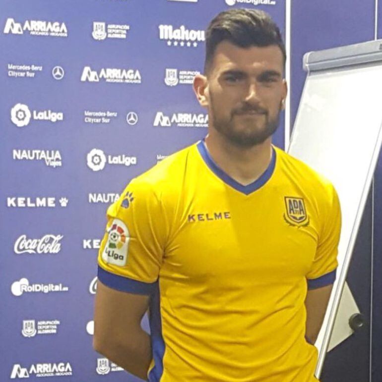 Pablo Vázquez nuevo jugador del Alcorcón