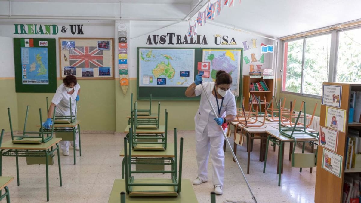 Situación trabajadoras limpieza colegios de Murcia