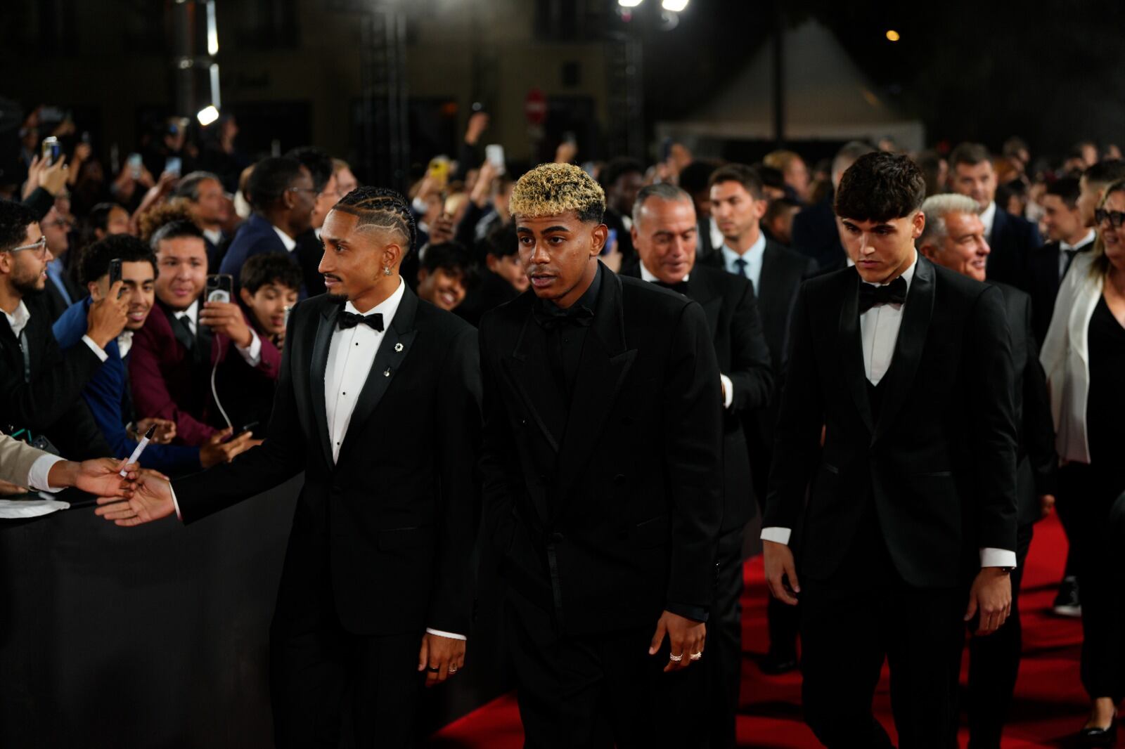 Los jugadores del Barcelona en la alfombra roja
