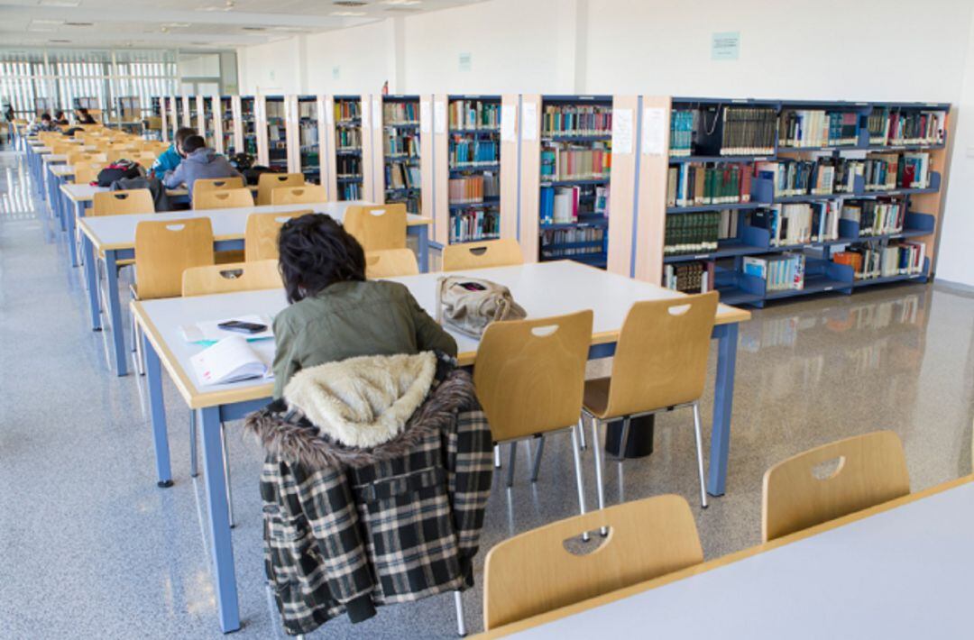 Sala de estudio de la Universidad de Zaragoza