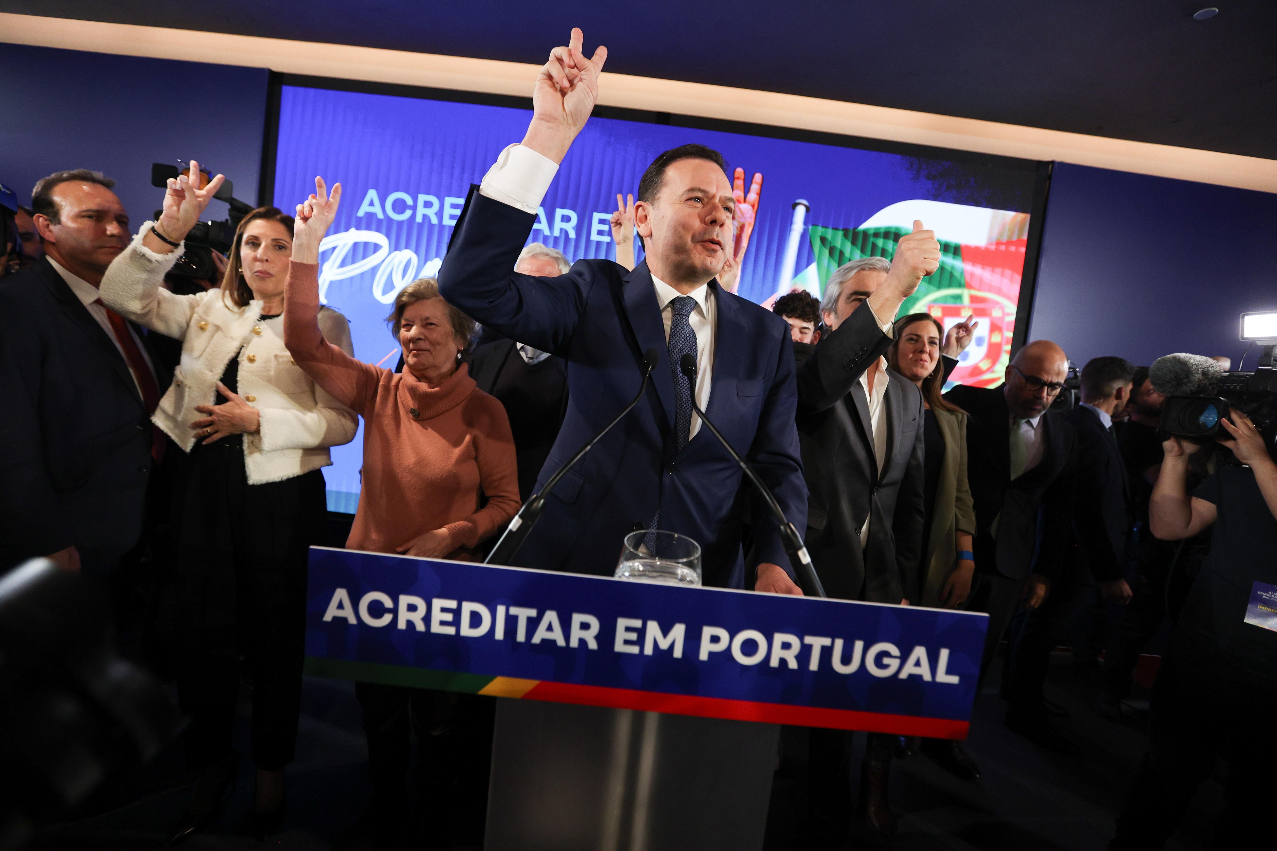 El líder de Alianza Democratica (AD) Luis Montenegro durante su discurso de victoria