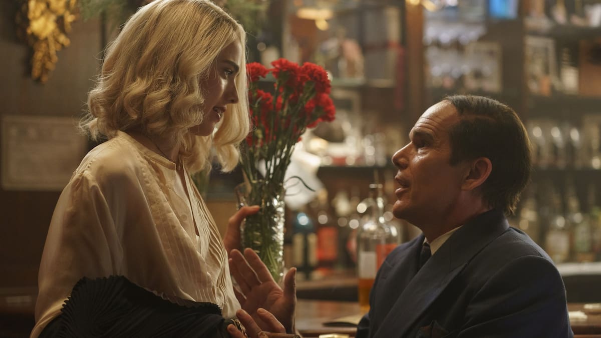 Buenas noches y buena suerte: ‘Blue Moon’