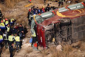 El accidente se ha producido alrededor de las 23.20 horas del sábado cuando el autobús regresaba desde Madrid al municipio de Bullas, de donde son originarias las víctimas