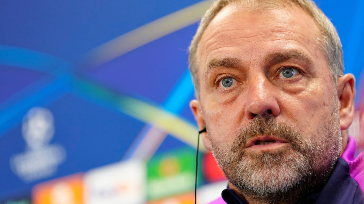 Hansi Flick: "Joan Garcia és el porter número 1 del Barça"