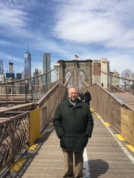 Orozco en el Puente de Brooklyn