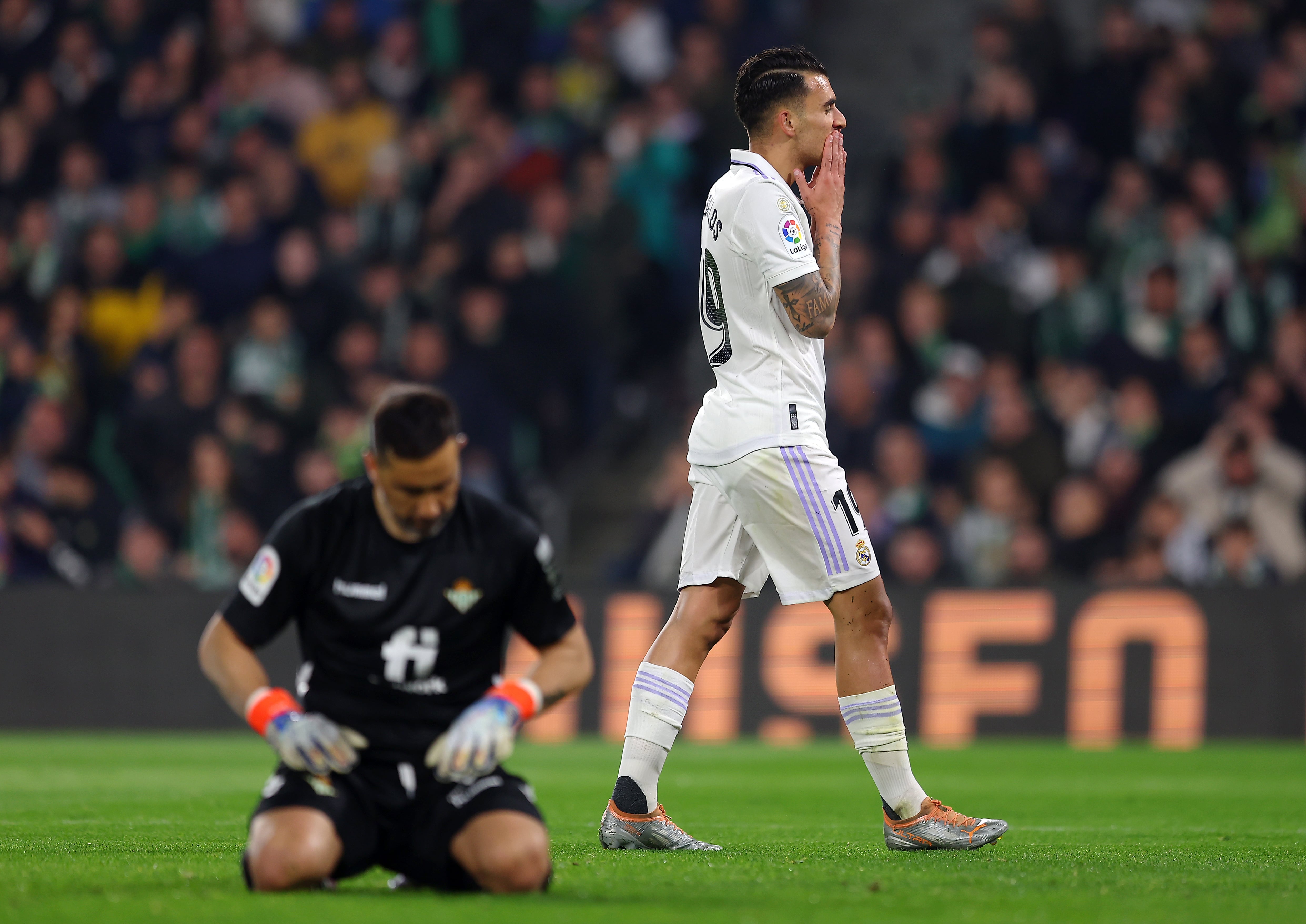 Ceballos y Claudio Bravo.