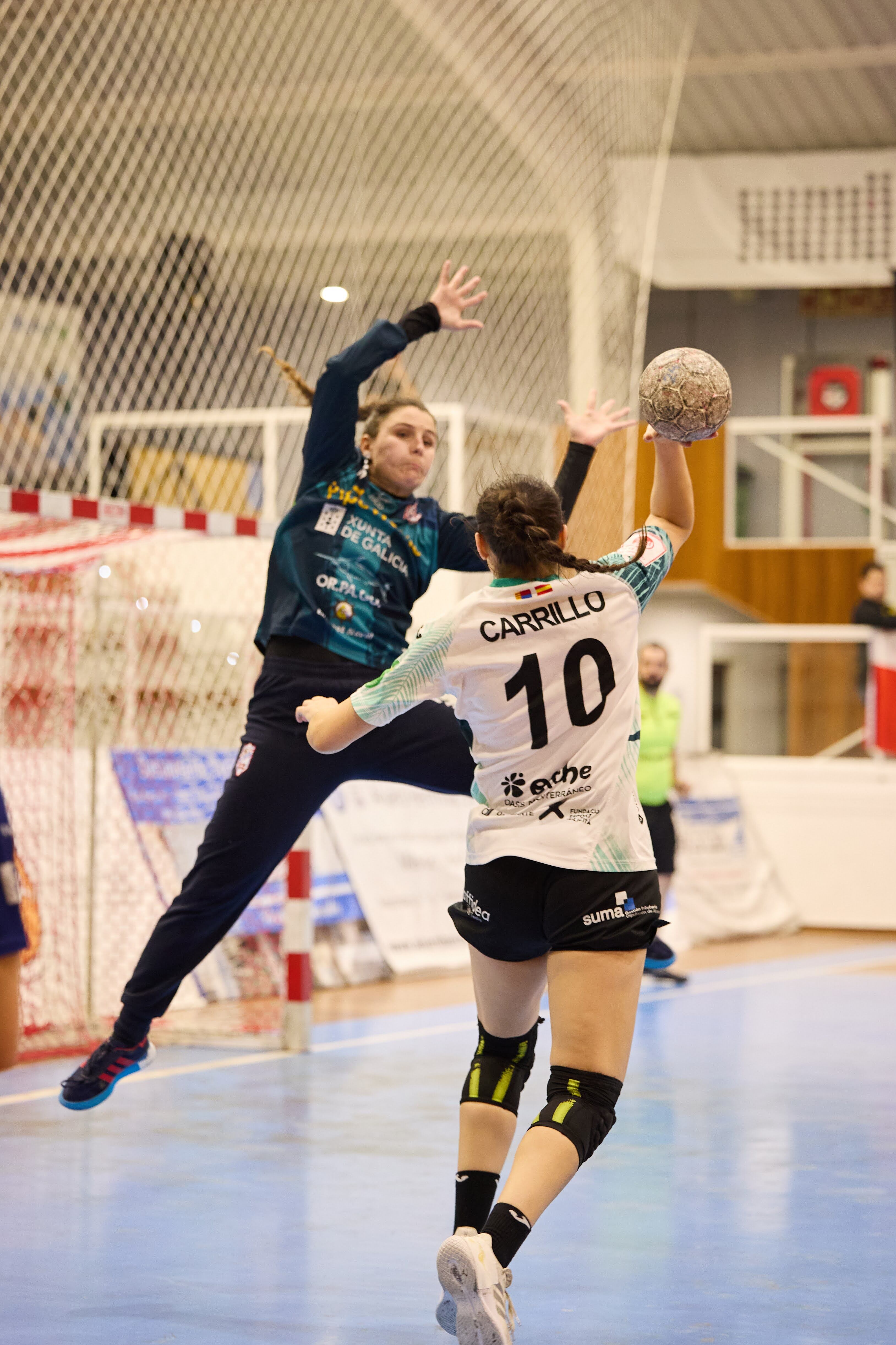 Mirian Sempere durante un partido en A Sangriña