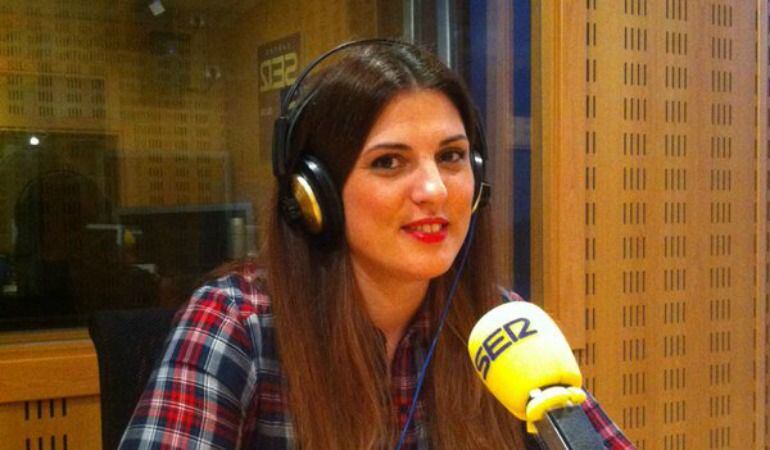 Ana Olivares en SER Vitoria participando en "Acento Robinson".