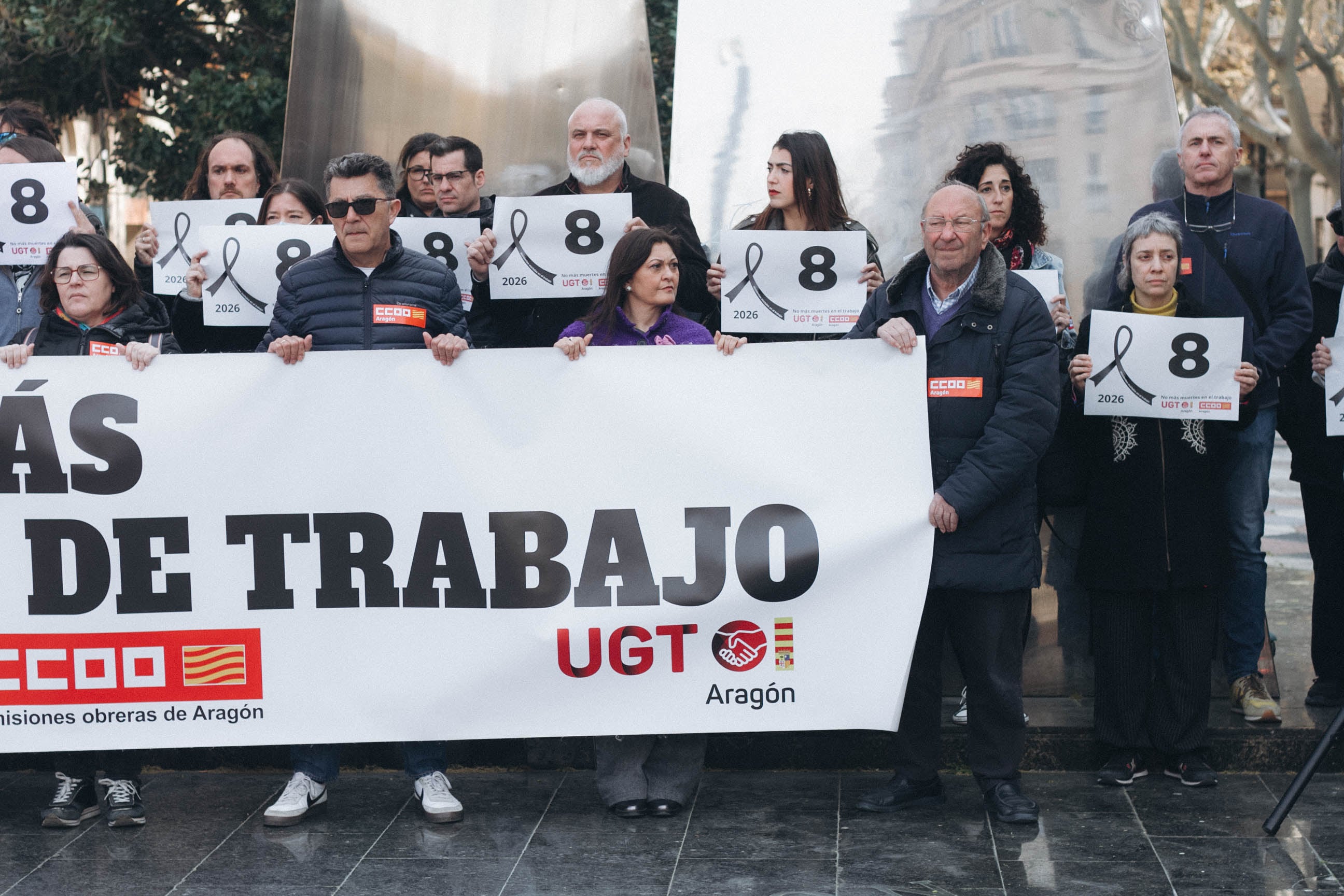 Concentración en repulsa por las muertes en accidente laboral