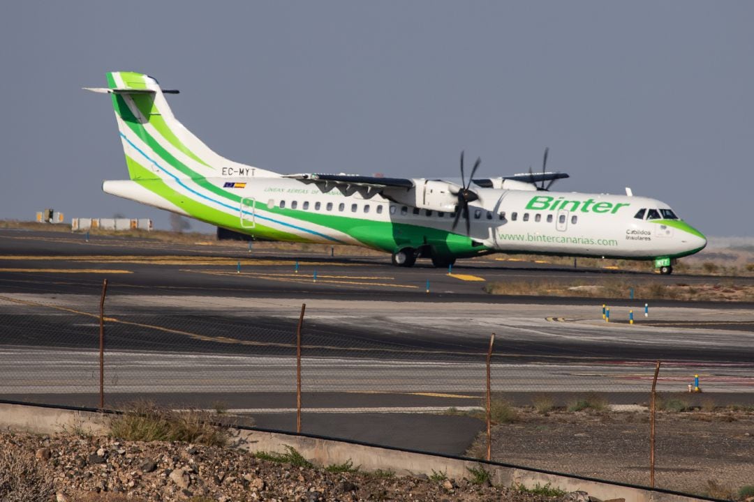 Uno de los aviones de la compañía Binter. 