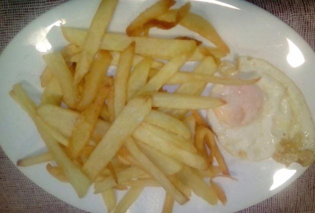 Huevo frito con patatas, el &quot;postre&quot; del Chule