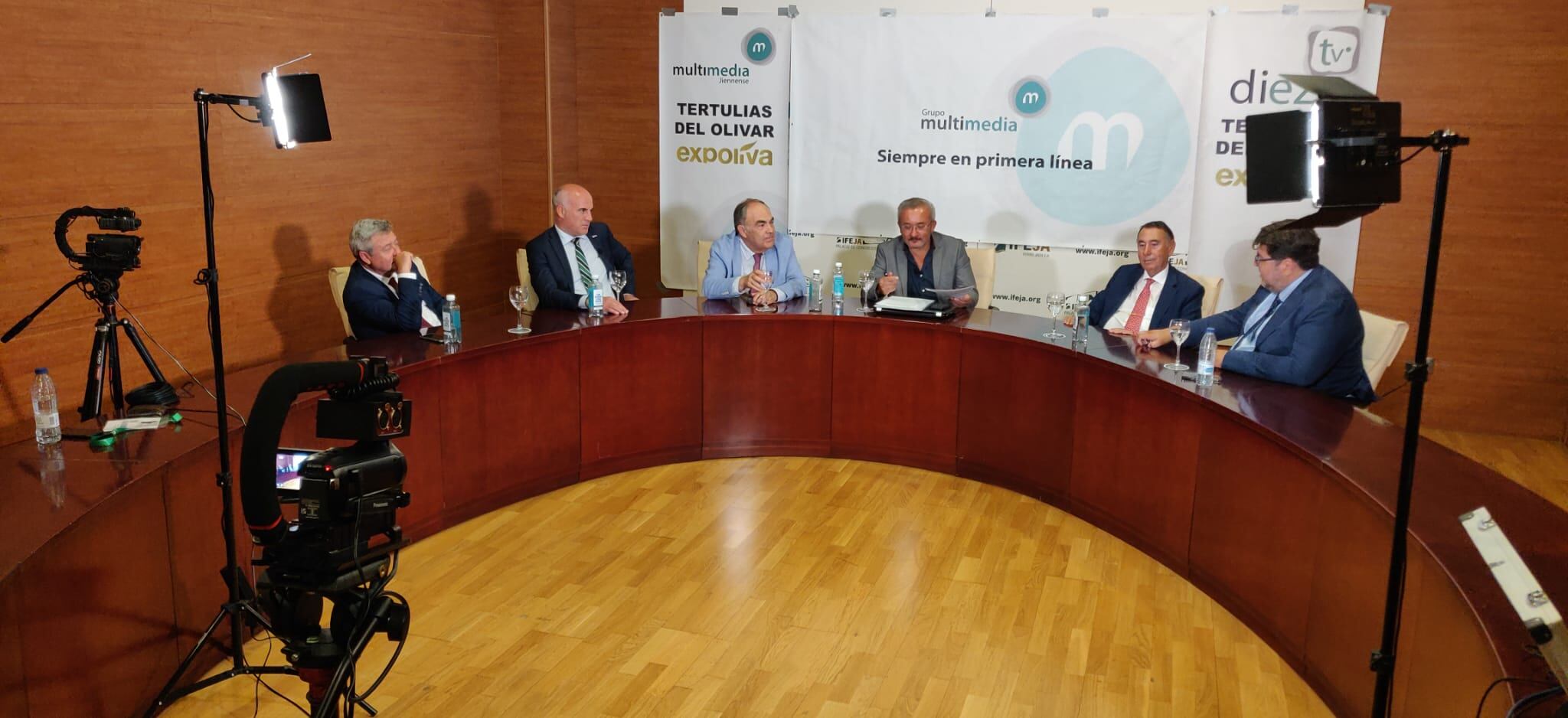 Tertulias del Olivar en Multimedia Jiennense