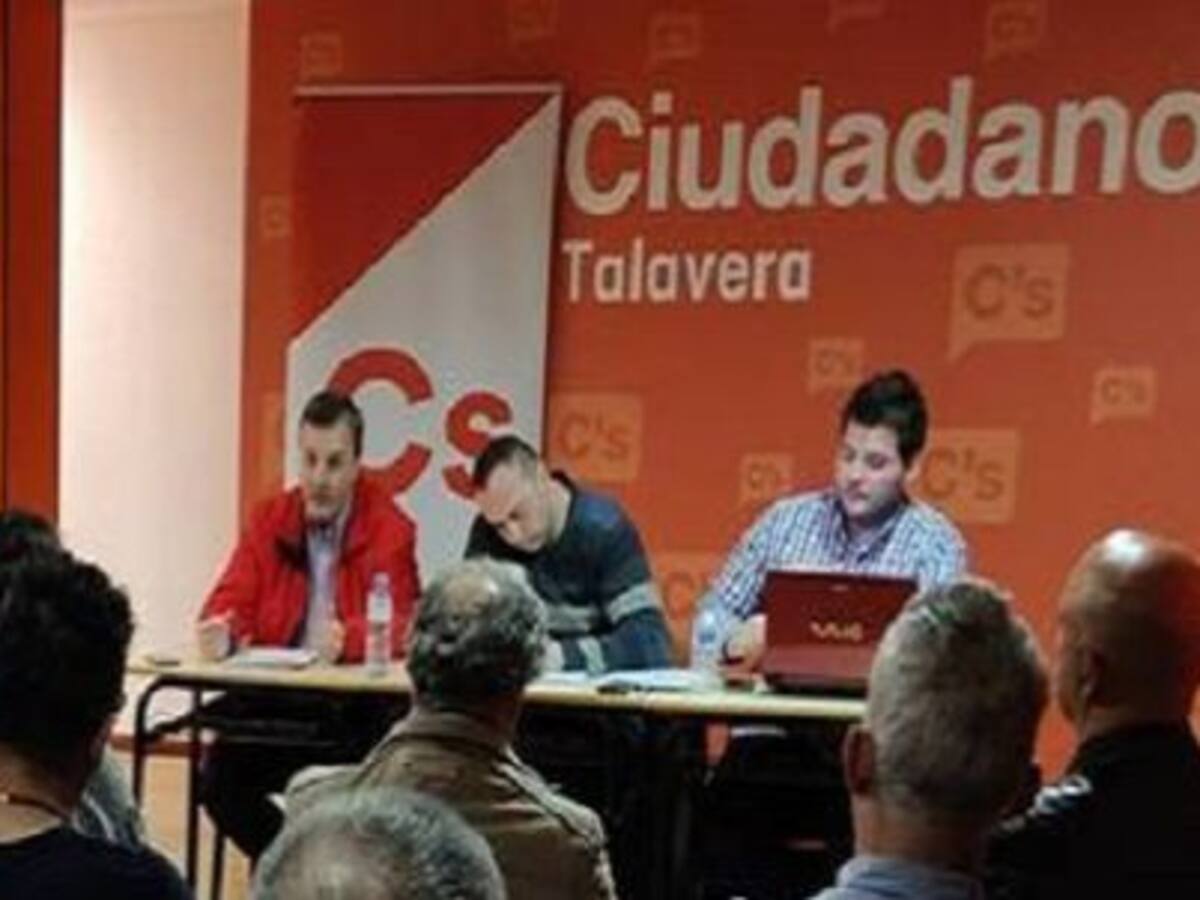 Dimite la mitad de la directiva de Ciudadanos