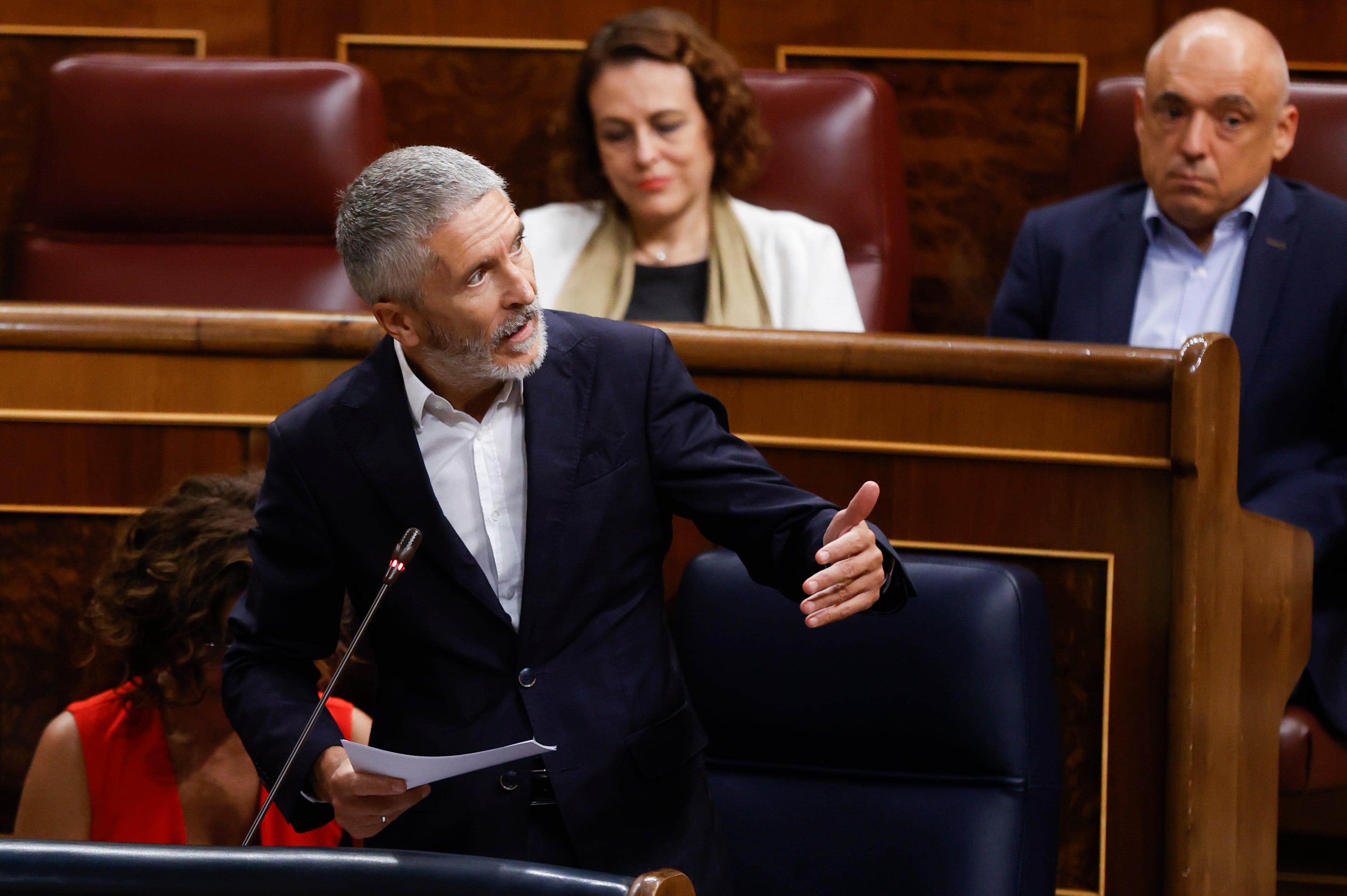 MADRID, 14/09/2022.- El ministro del Interior, Fernando Grande-Marlaska durante la sesión de control al gobierno en el Congreso. EFE/Juan Carlos Hidalgo