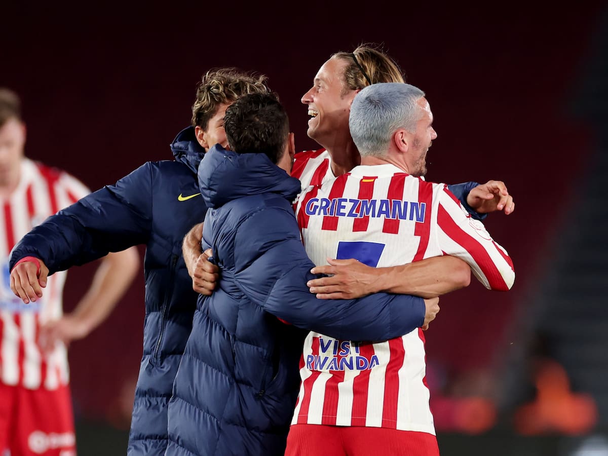 Simeone y la plantilla no cierran la puerta a la salida de Griezmann: "Ojalá juegue la final de Copa"
