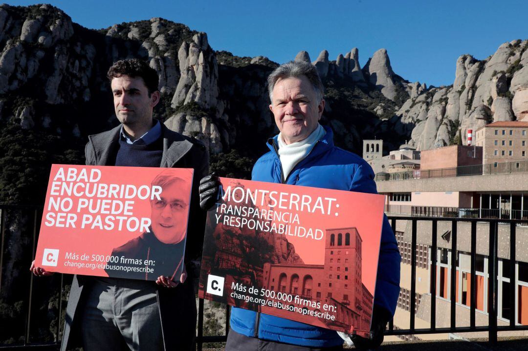 Miguel Ángel Hurtado, impulsor de la campaña “elabusonoprescribe” y víctima del monje Andreu Soler, y Pete Saunders, antiguo miembro de la comisión antipederastia organizada por el Papa Francisco en el Vaticano.