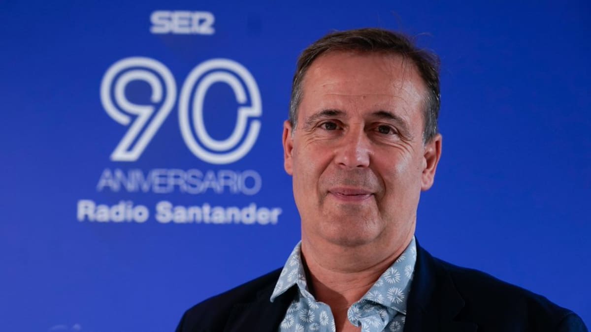 El jefe de deportes de la Cadena SER en Cantabria, Roberto González será el nuevo Director de Comunicación y portavoz del Real Racing Club, dentro del reciente cambio de propiedad del mismo liderado por Manolo Higuera y el argentino Sebastián Ceria,