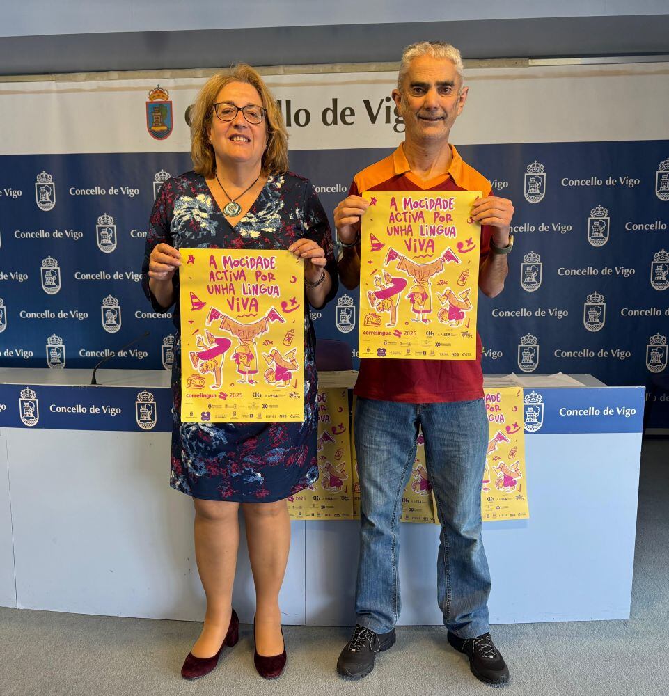 Olga Alonso, concelleira de Educación en Vigo y Anxo Terán, presidente de Asociación Cultural Correlingua