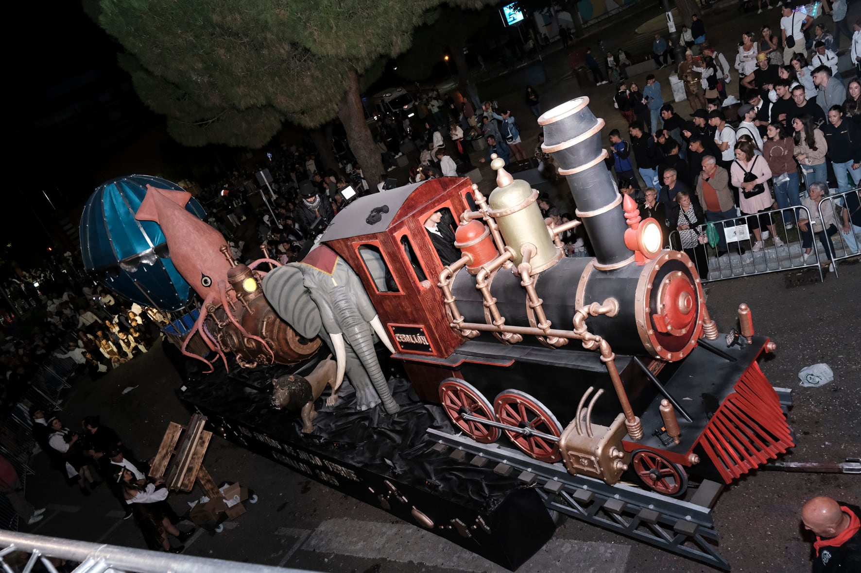 Carroza ganadora del primer premio