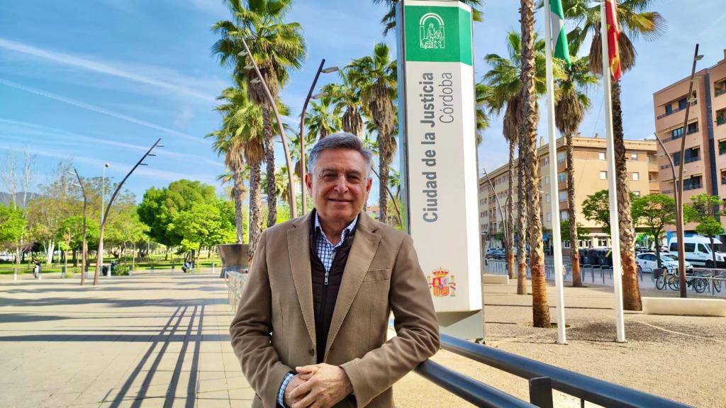 El presidente de la Audiencia Provincial de Córdoba, Francisco de Paula Sánchez Zamorano, en la Ciudad de la Justicia (imagen de archivo)