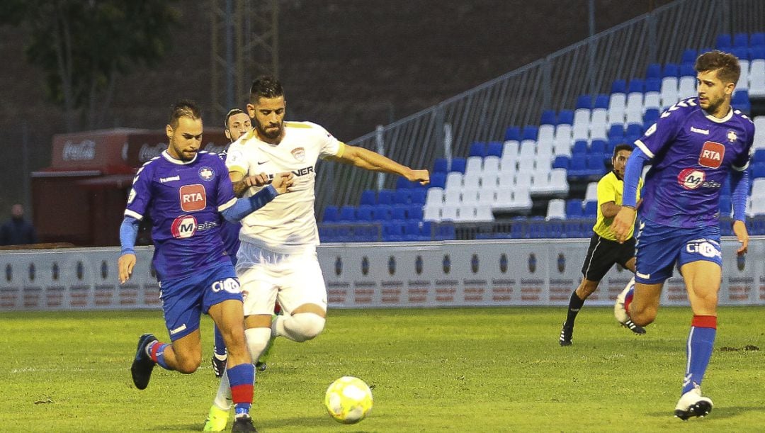 Imagen de Edgar Agudi, el autor del gol de la vicotria del Guadalajara en el partido de ida en el Escartín (1-0)