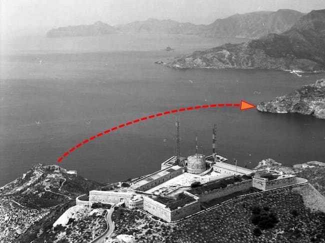 Experiencia de Trincabotijas (1641) para comprobar como cerrar con fuego de la artillería la bocana