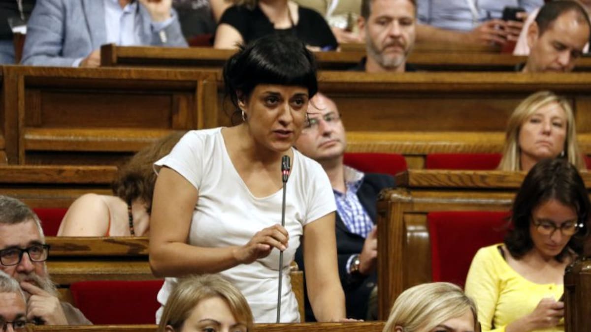La CUP apoyará la cuestión de confianza aunque Puigdemont no se comprometa con un RUI