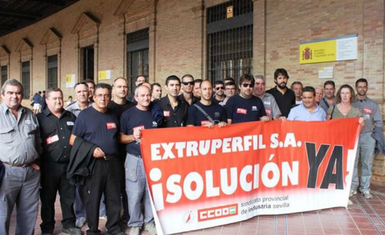 La plantilla regresa el lunes a la fábrica tras 60 días de huelga 