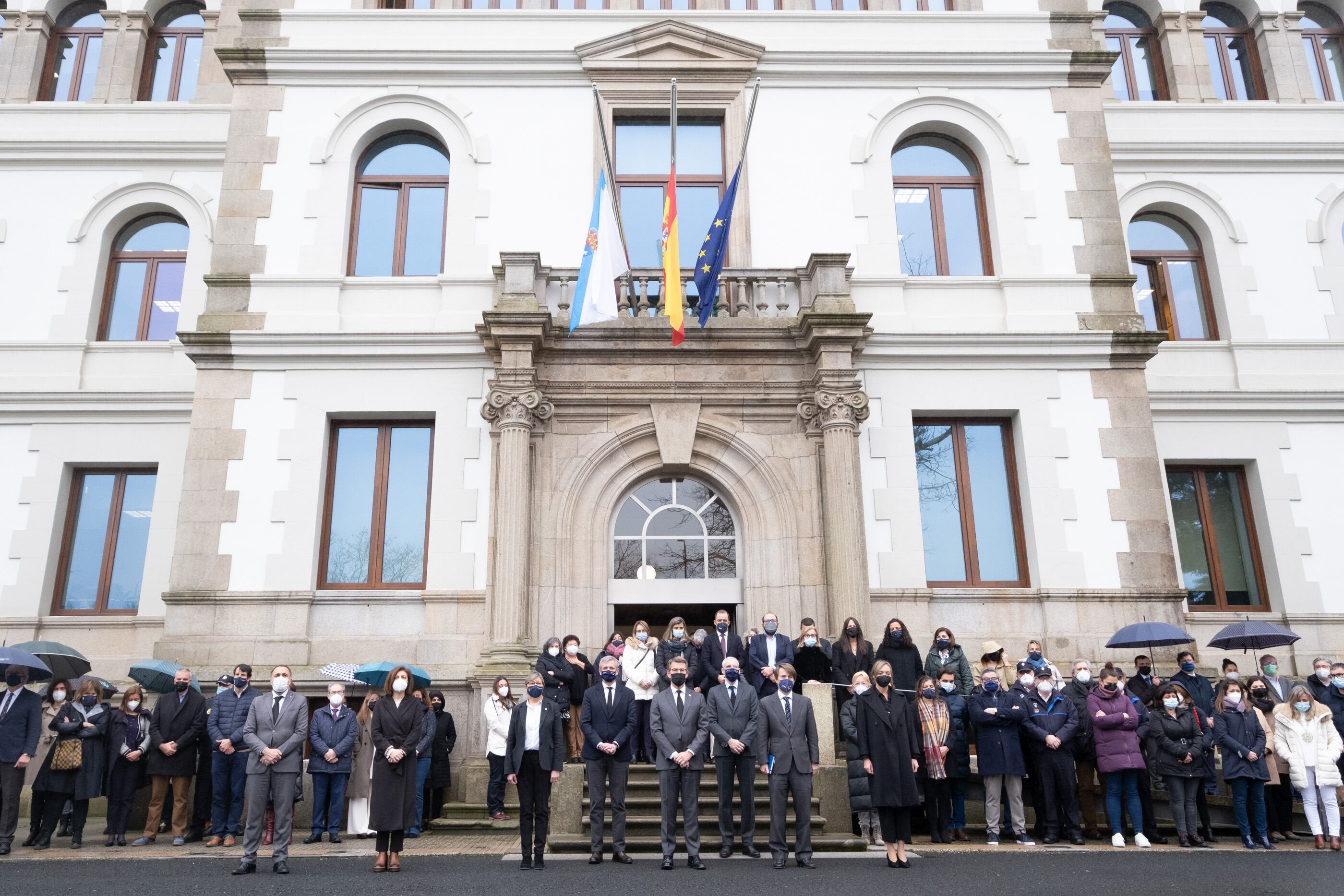 Minuto de silencio en memoria dos falecidos no naufraxio do buque Villa de Pitanxo. San Caetano, Santiago de Compostela 16/02/22.